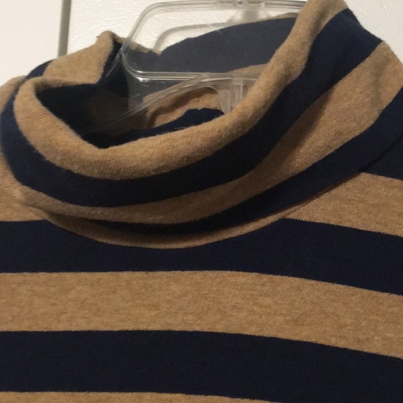 J. Crew oversized striped turtleneck navy - Picture 6 of 7